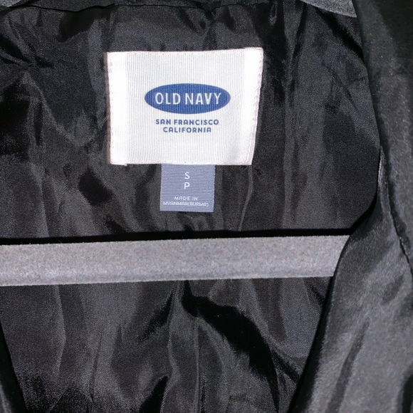 Old navy quilted vest - Picture 2 of 3